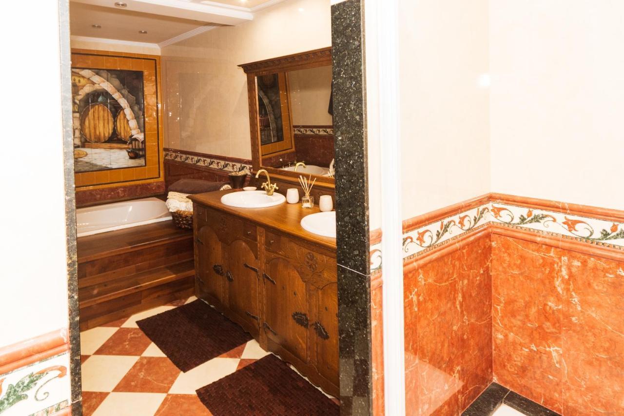 Villa Dolaretxe By Urdaibai Rentals Bilbao Esterno foto